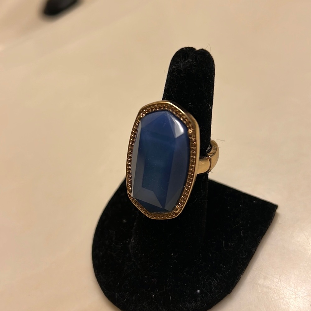 Ring - Picture 2 of 3